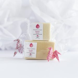 Savons Nature au lait de jument bio Perle de Jument, formats 60 g et 100 g